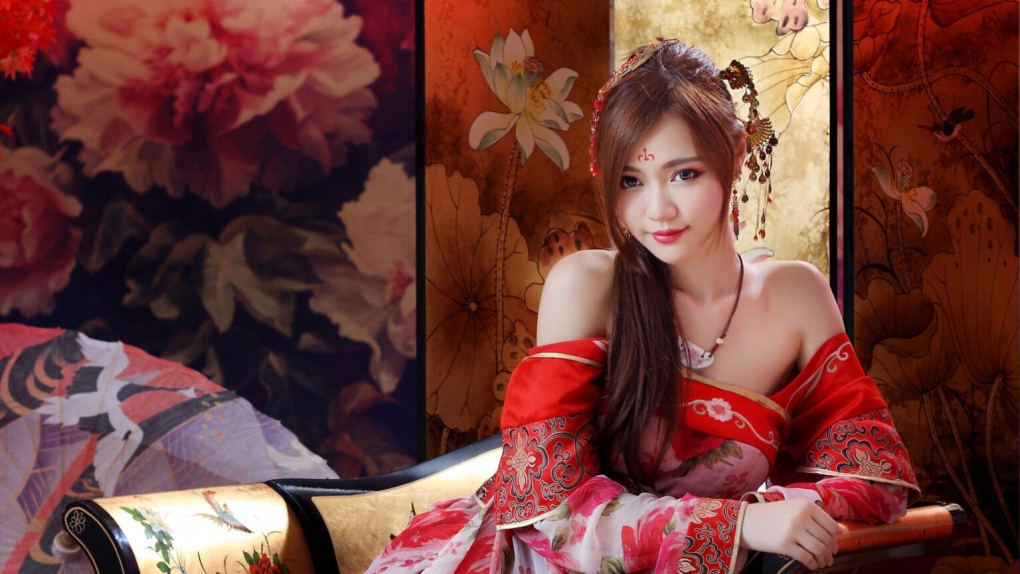 Красивые японские девушки