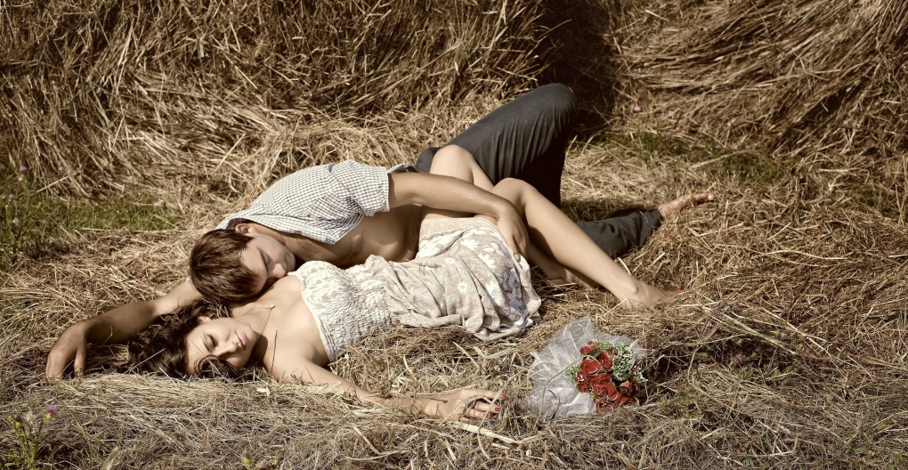 Эбби РАО грудь