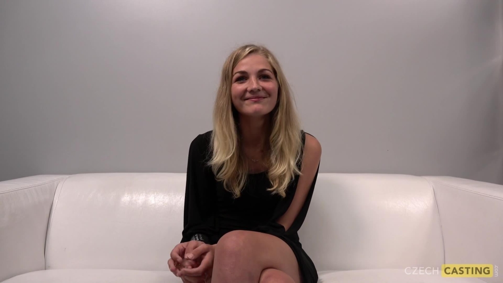 Пинки Джун анал кастинг вудмана