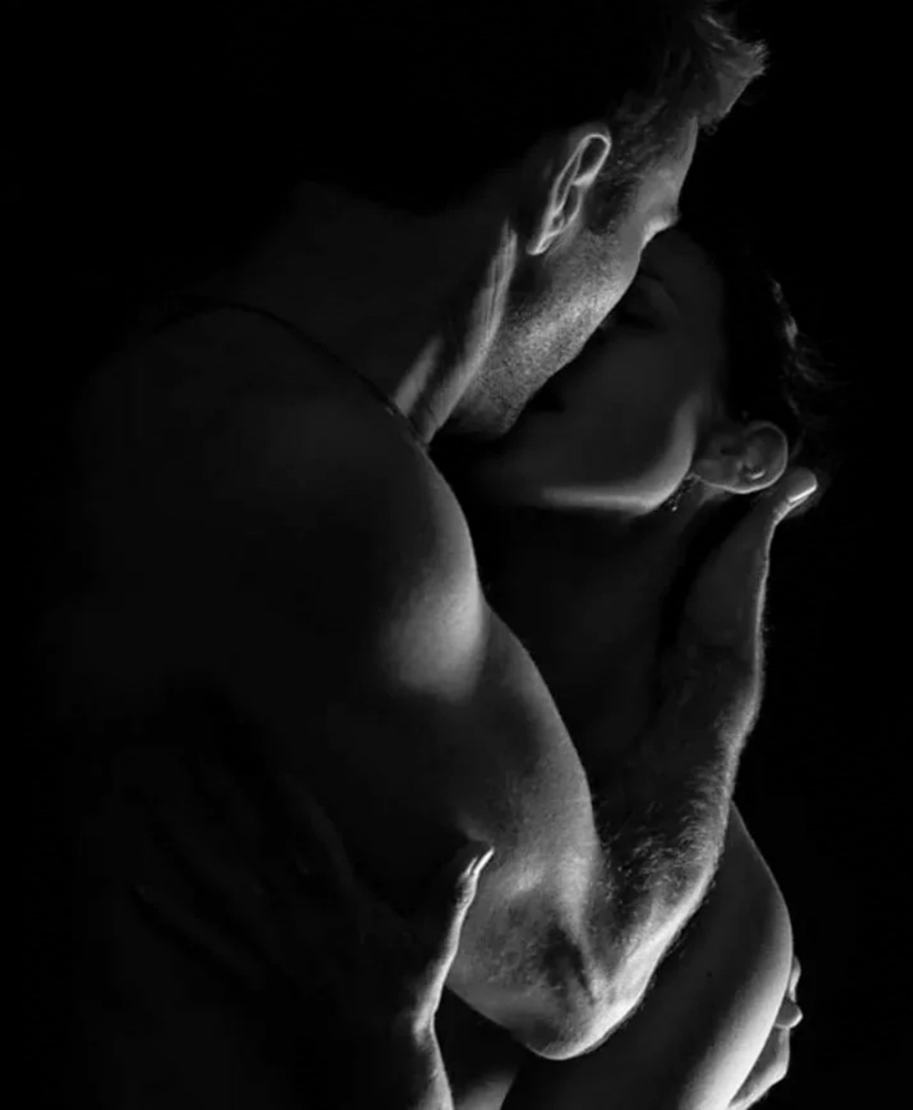 Страсть черно белое