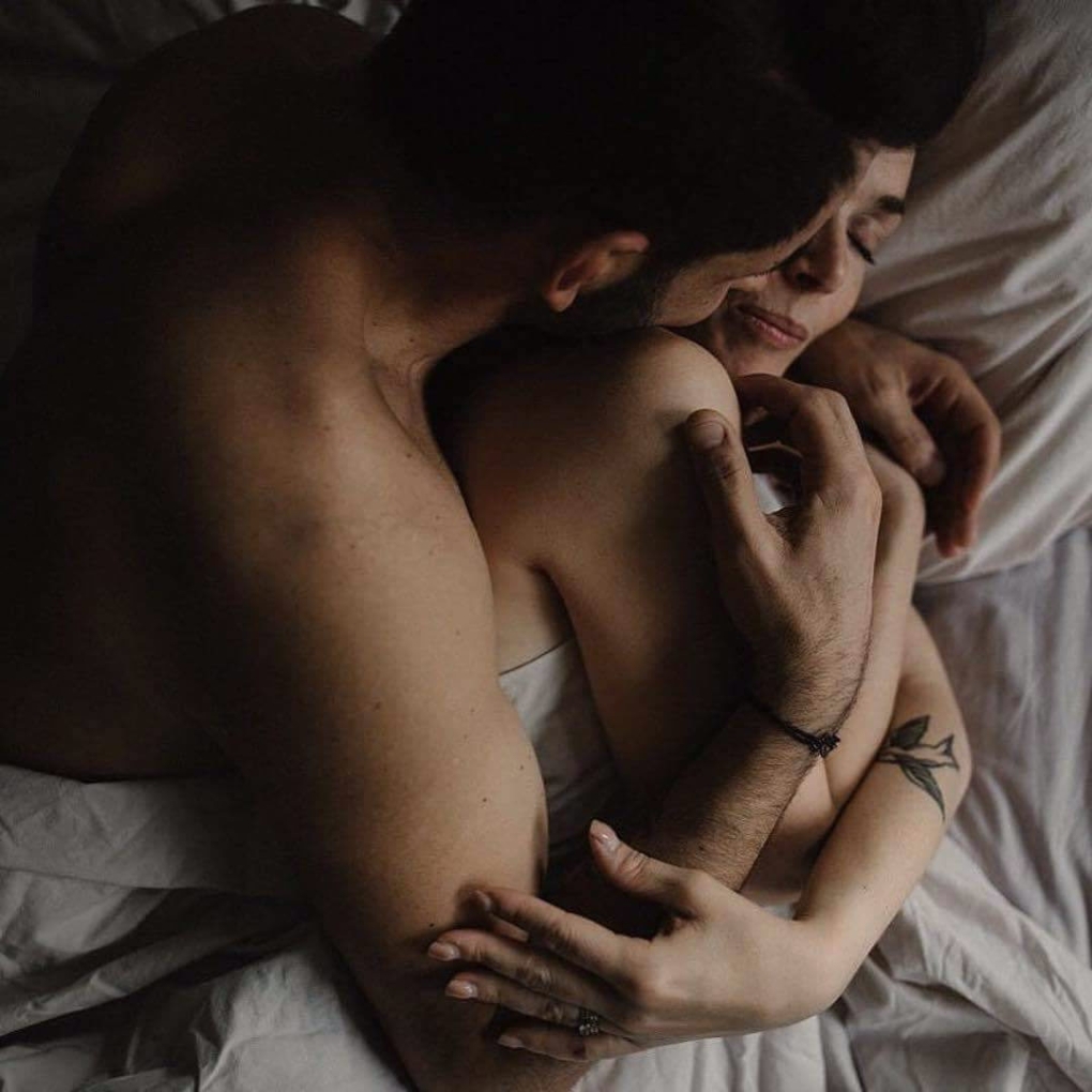 Объятия любимого